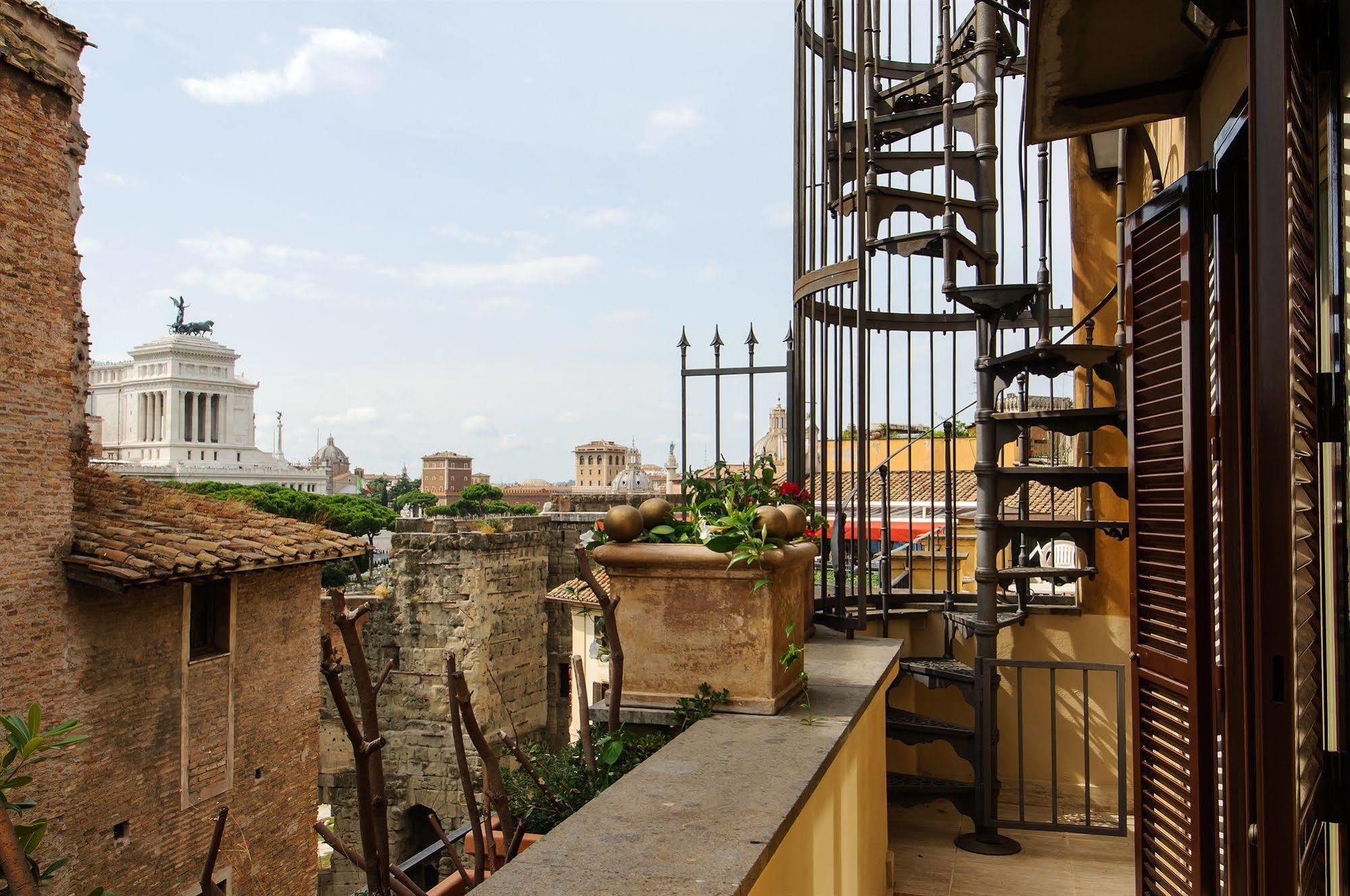 Made In Rome Luxury Affittacamere Eksteriør billede