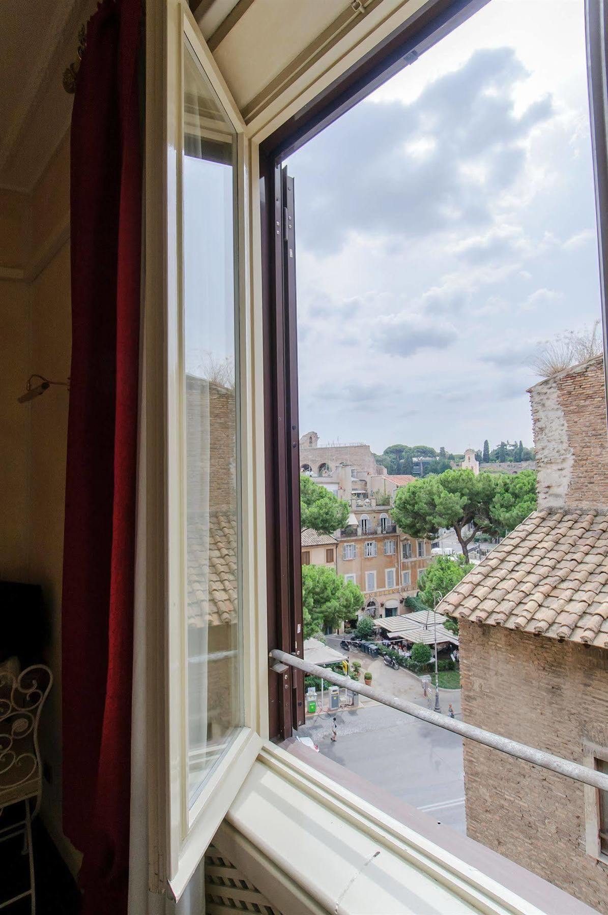 Made In Rome Luxury Affittacamere Eksteriør billede