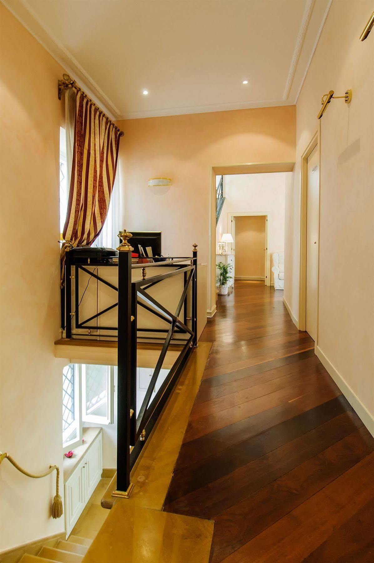 Made In Rome Luxury Affittacamere Eksteriør billede